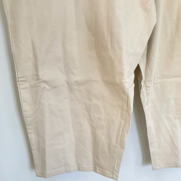 Woman Within plus size Khaki pull on Capris Pants - Picture 4 of 10